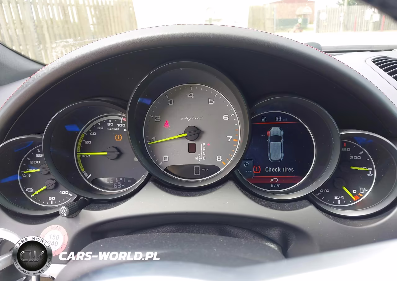 2017 Porsche Cayenne E-Hybrid S Platinum Edition VIN:WP1AE2A2XHLA71295 - 7