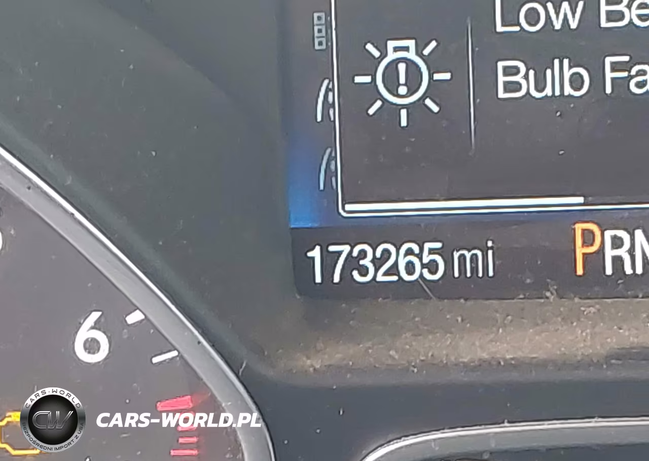 2018 Ford Escape Se VIN:1FMCU9GD6JUC48127 - 15