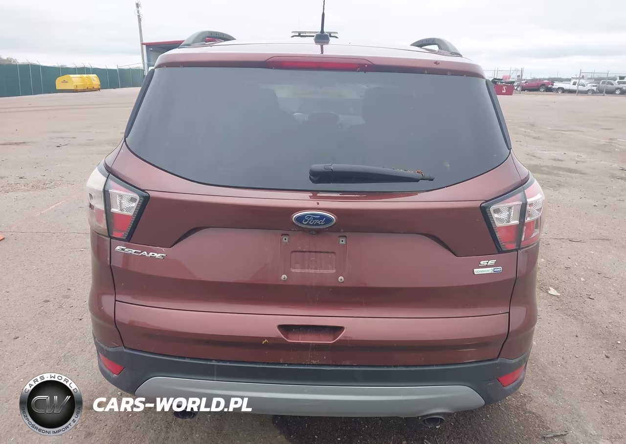 2018 Ford Escape Se VIN:1FMCU9GD6JUC48127 - 16