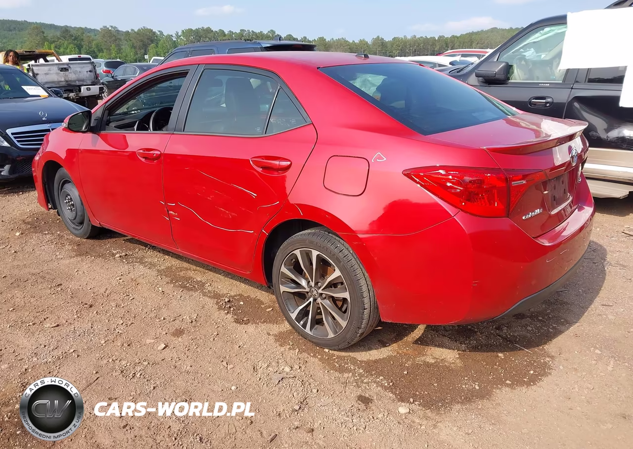 2017 Toyota Corolla Se VIN:2T1BURHE5HC822165 - 3