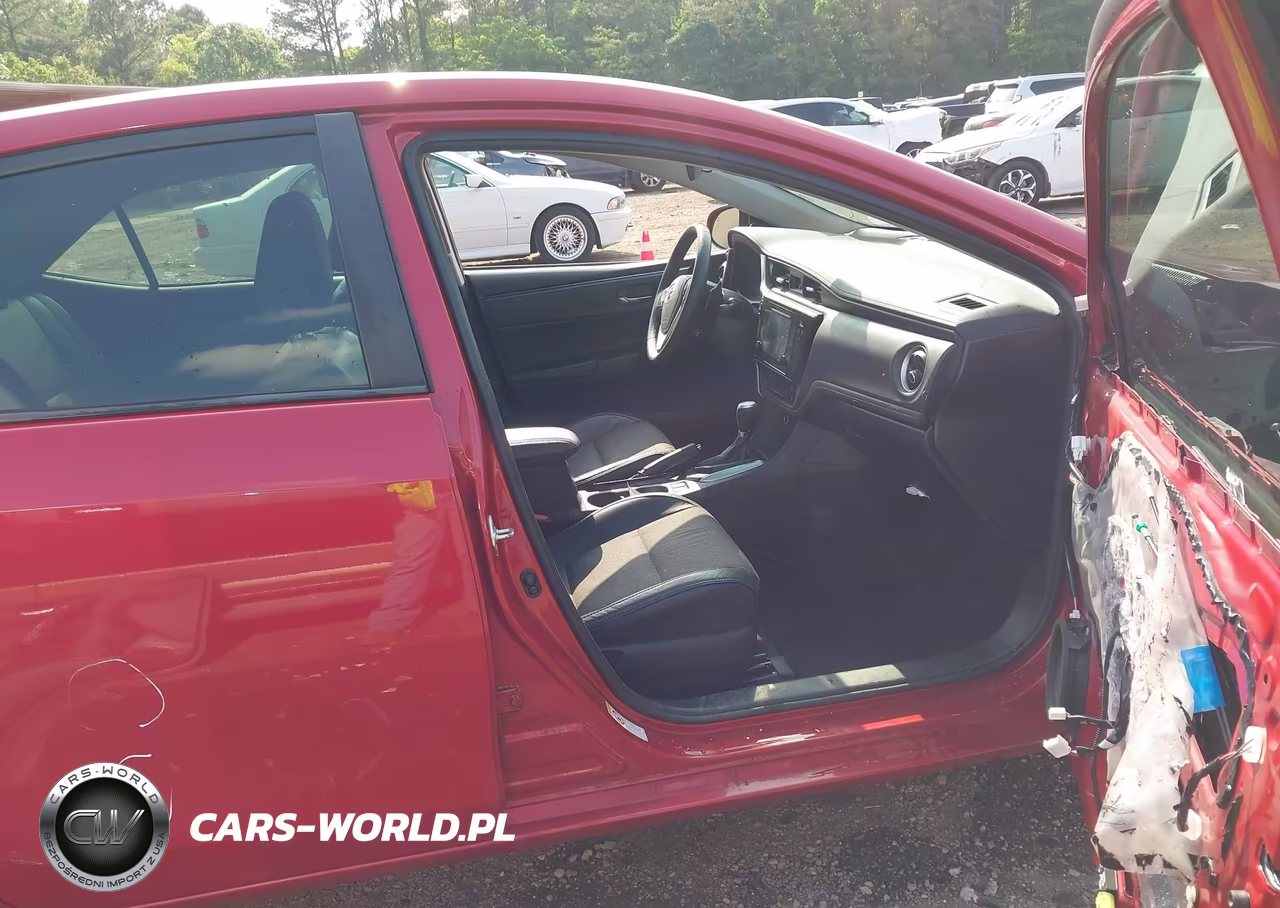 2017 Toyota Corolla Se VIN:2T1BURHE5HC822165 - 5