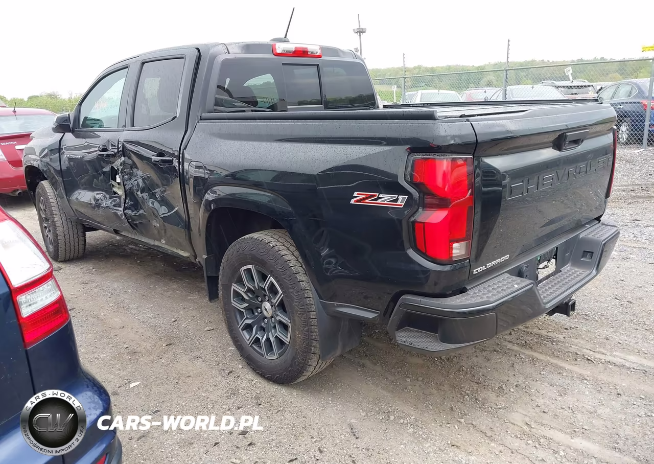 2024 Chevrolet Colorado 4Wd Z71 VIN:1GCPTDEK9R1241229 - 3