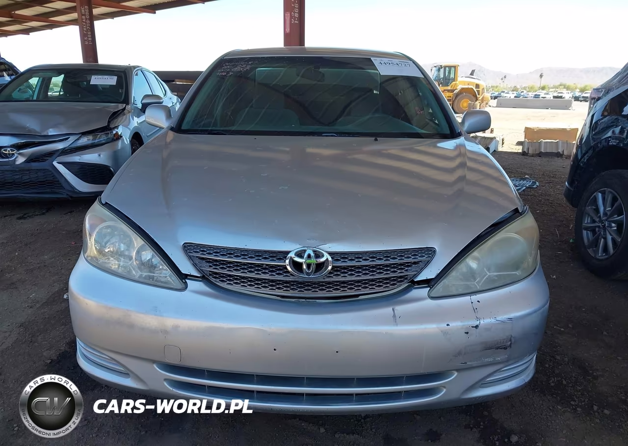 2002 Toyota Camry Le VIN:4T1BE32K22U044163 - 11