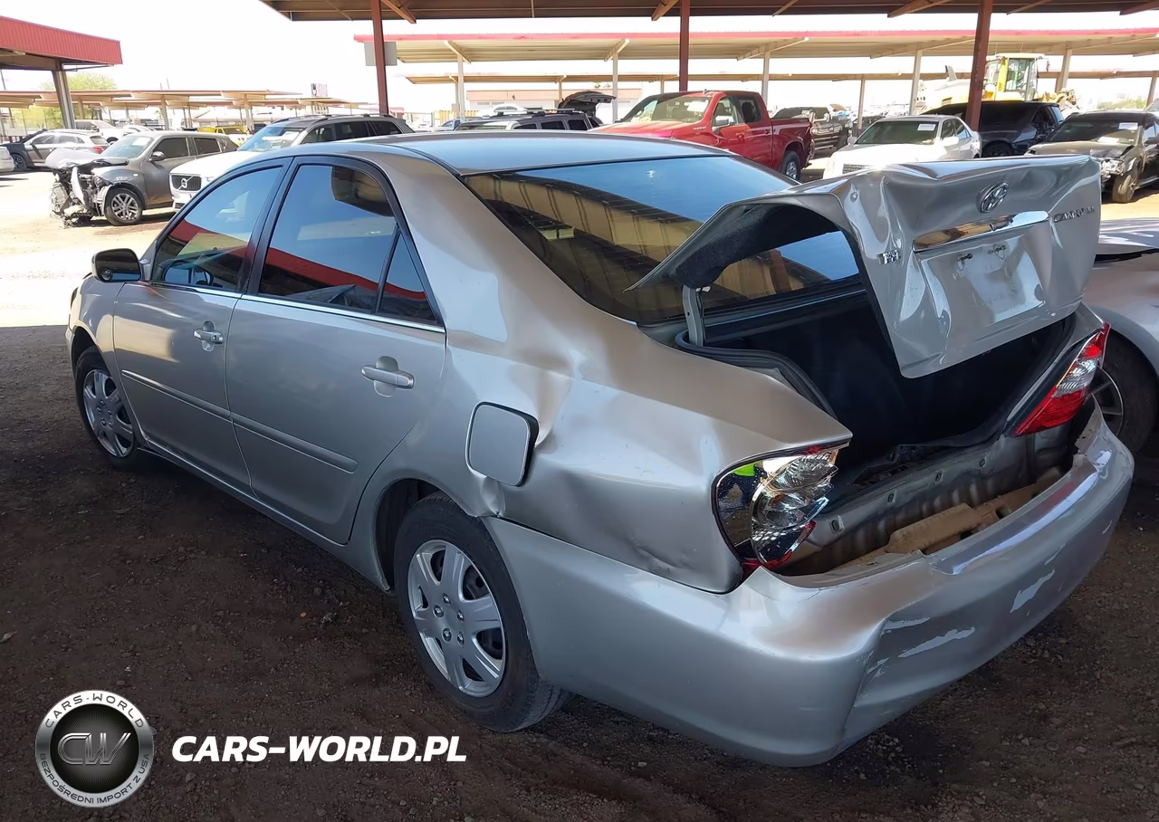 2002 Toyota Camry Le VIN:4T1BE32K22U044163 - 3