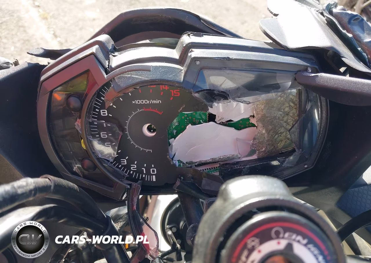 2023 Kawasaki Ex400 VIN:JKAEXKH16PDAJ9503 - 7