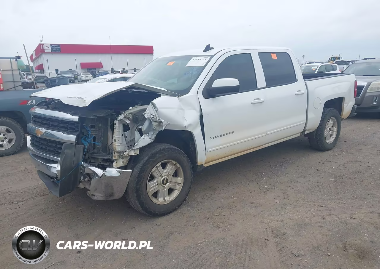 2018 Chevrolet Silverado 1500 1Lt VIN:3GCUKREC6JG513513 - 2