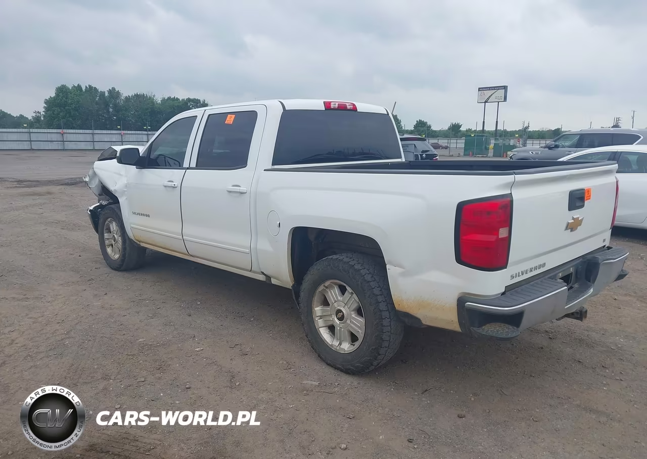 2018 Chevrolet Silverado 1500 1Lt VIN:3GCUKREC6JG513513 - 3