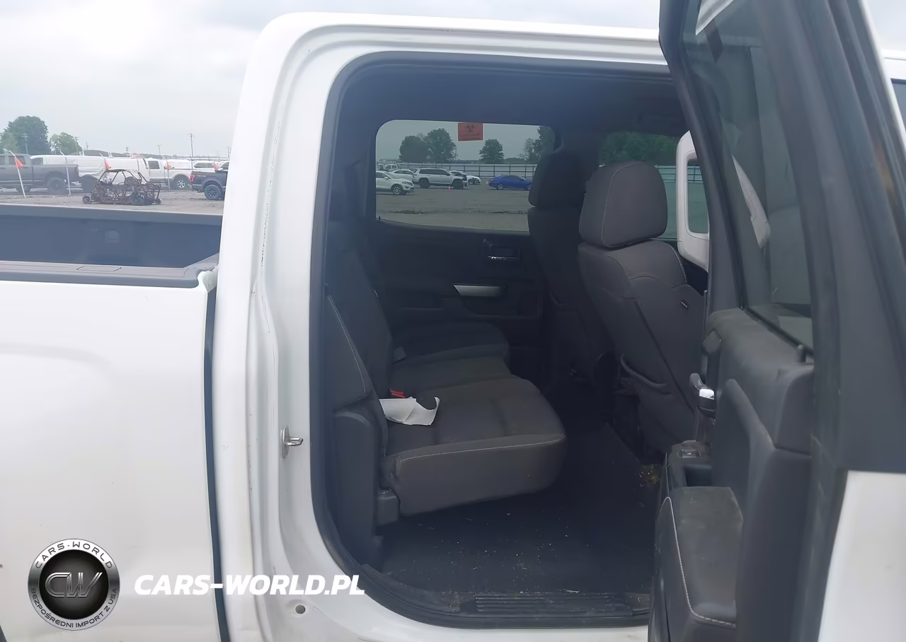 2018 Chevrolet Silverado 1500 1Lt VIN:3GCUKREC6JG513513 - 8