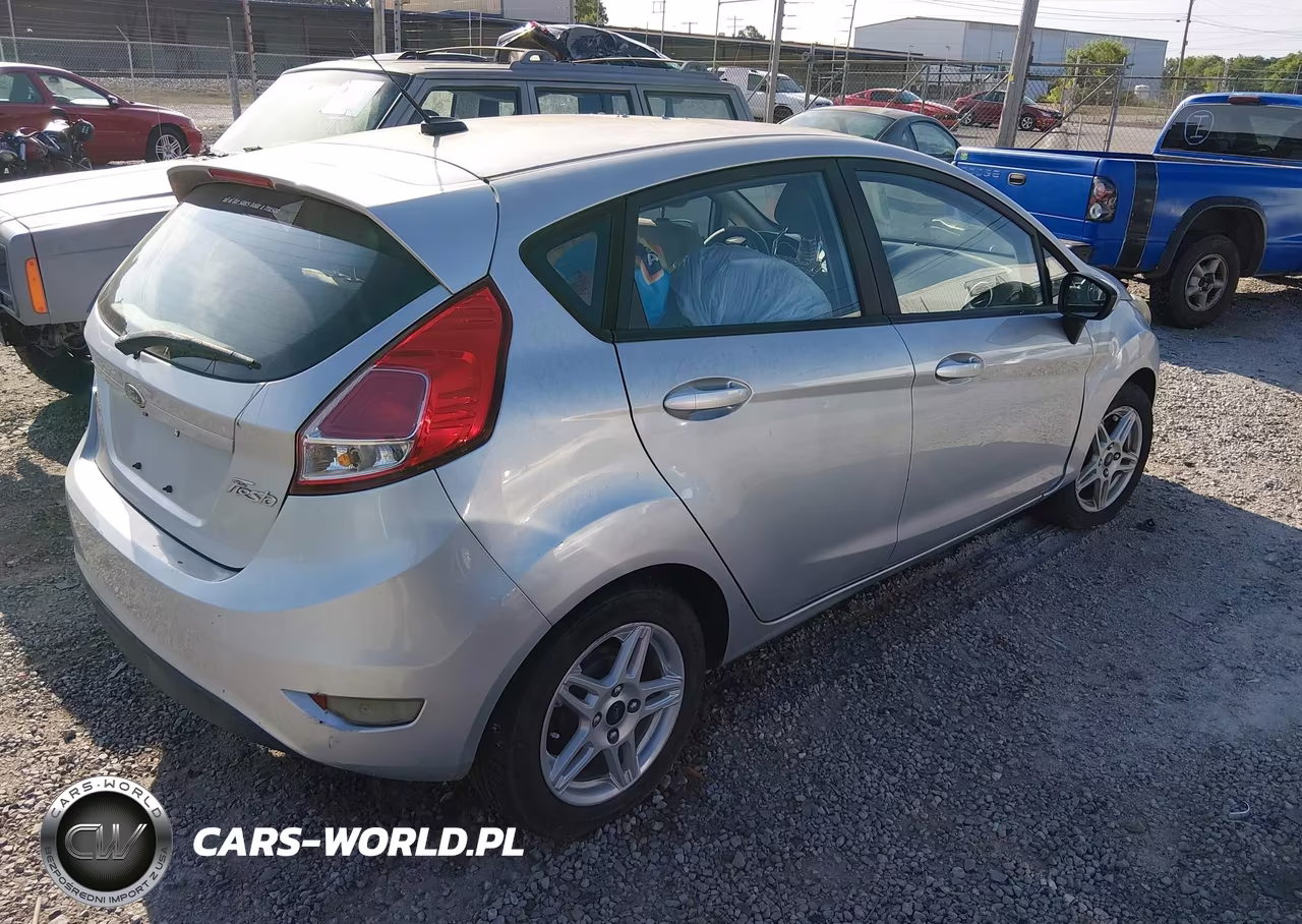 2017 Ford Fiesta Se VIN:3FADP4EJ7HM153673 - 4