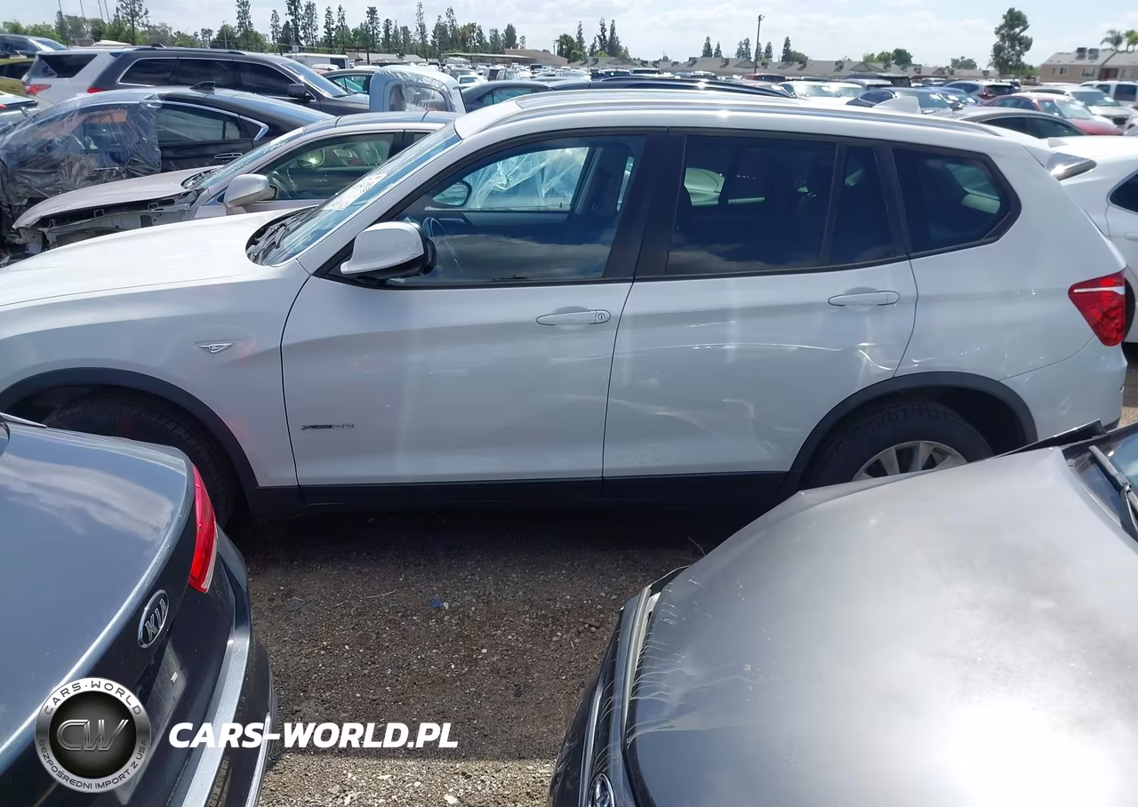 2014 BMW X3 xDrive28I VIN:5UXWX9C59E0D18452 - 14