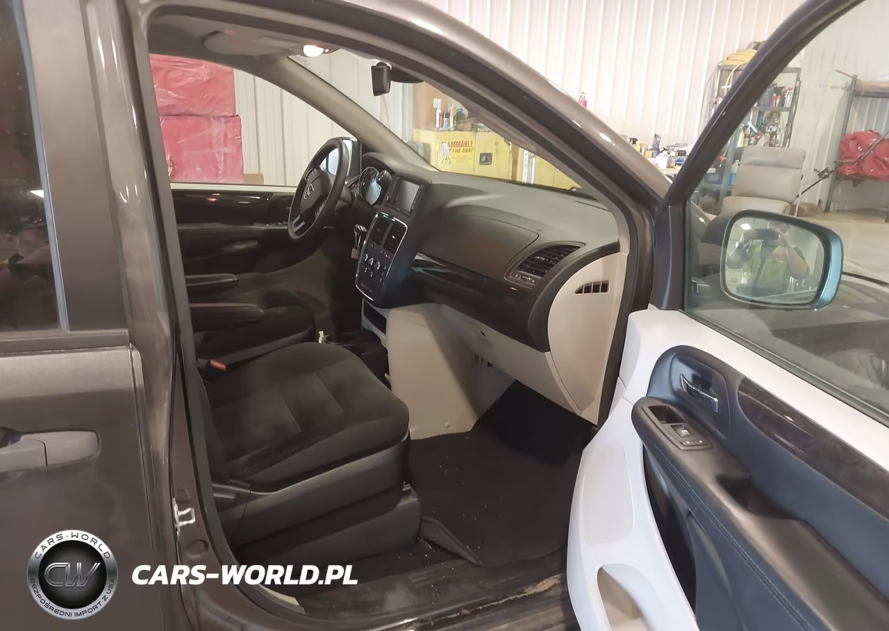 2019 Dodge Grand Caravan Se VIN:2C4RDGBG6KR671051 - 5