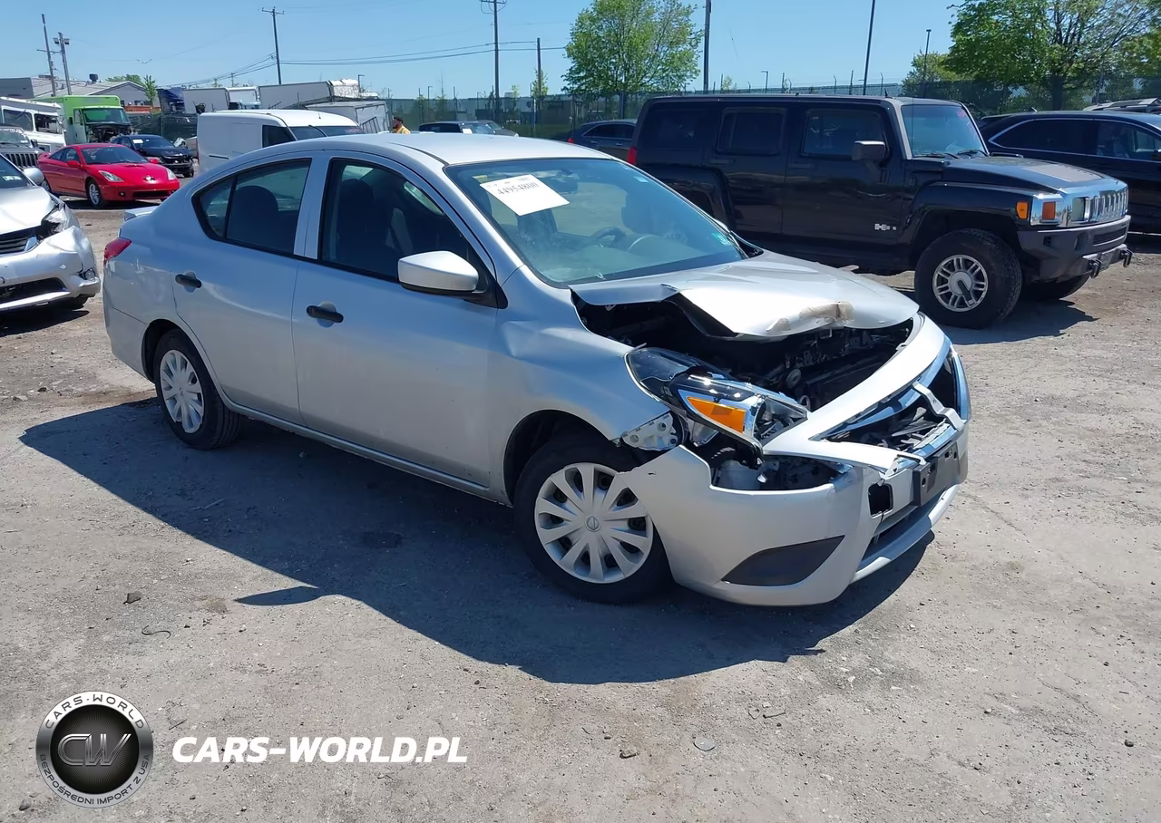 2018 Nissan Versa 1.6 S+ – zdjęcie 1 z 16