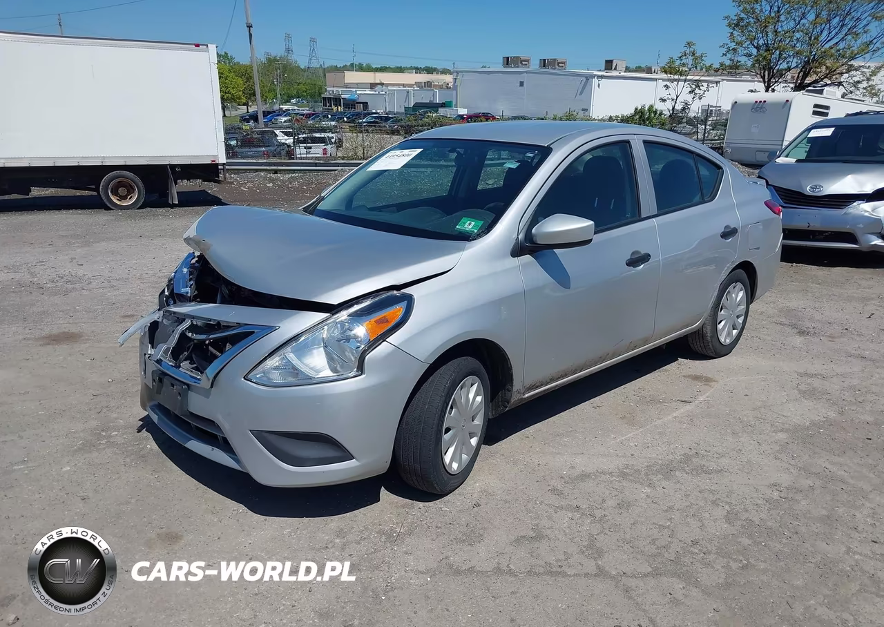 2018 Nissan Versa 1.6 S+ VIN:3N1CN7AP3JL852370 - 2