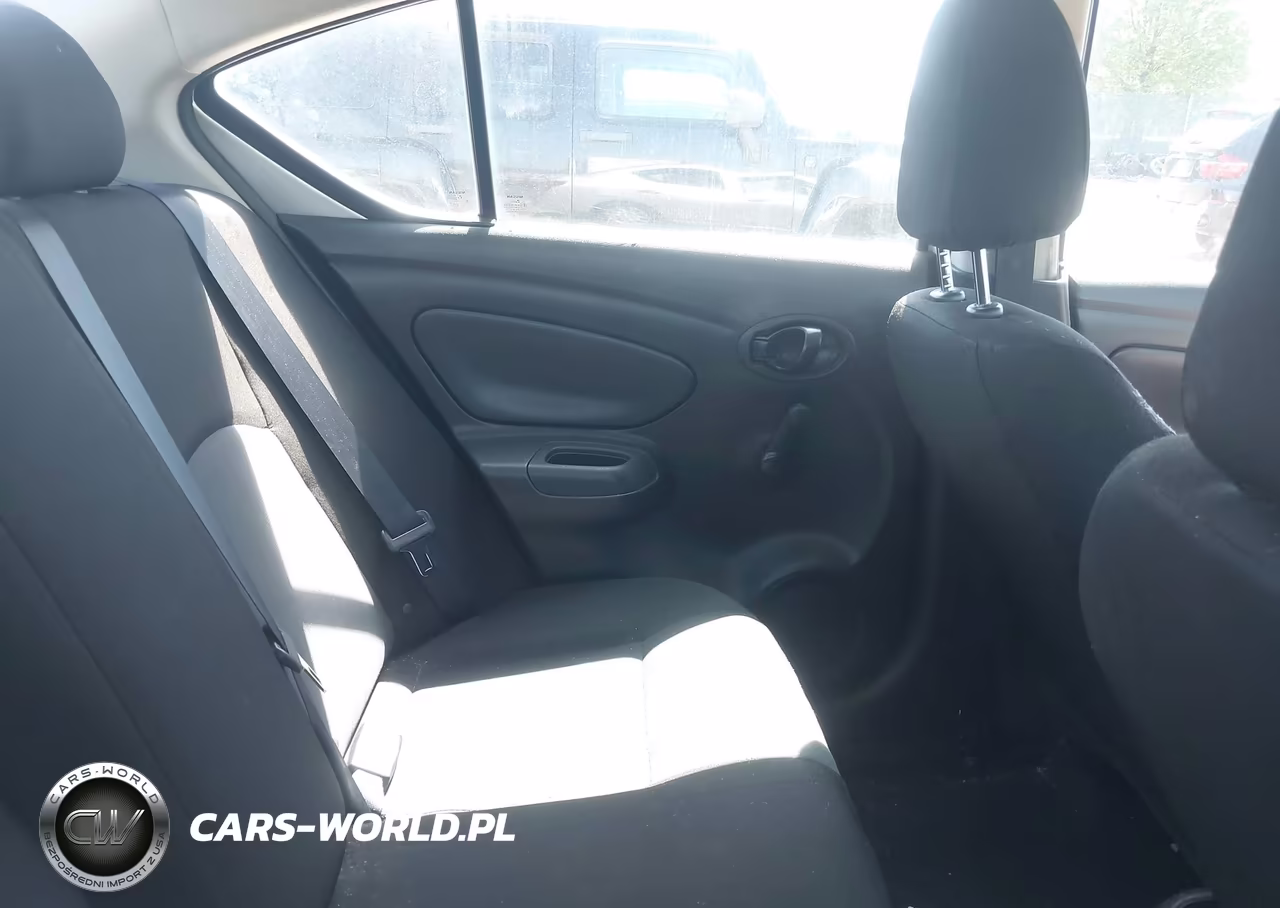 2018 Nissan Versa 1.6 S+ VIN:3N1CN7AP3JL852370 - 8