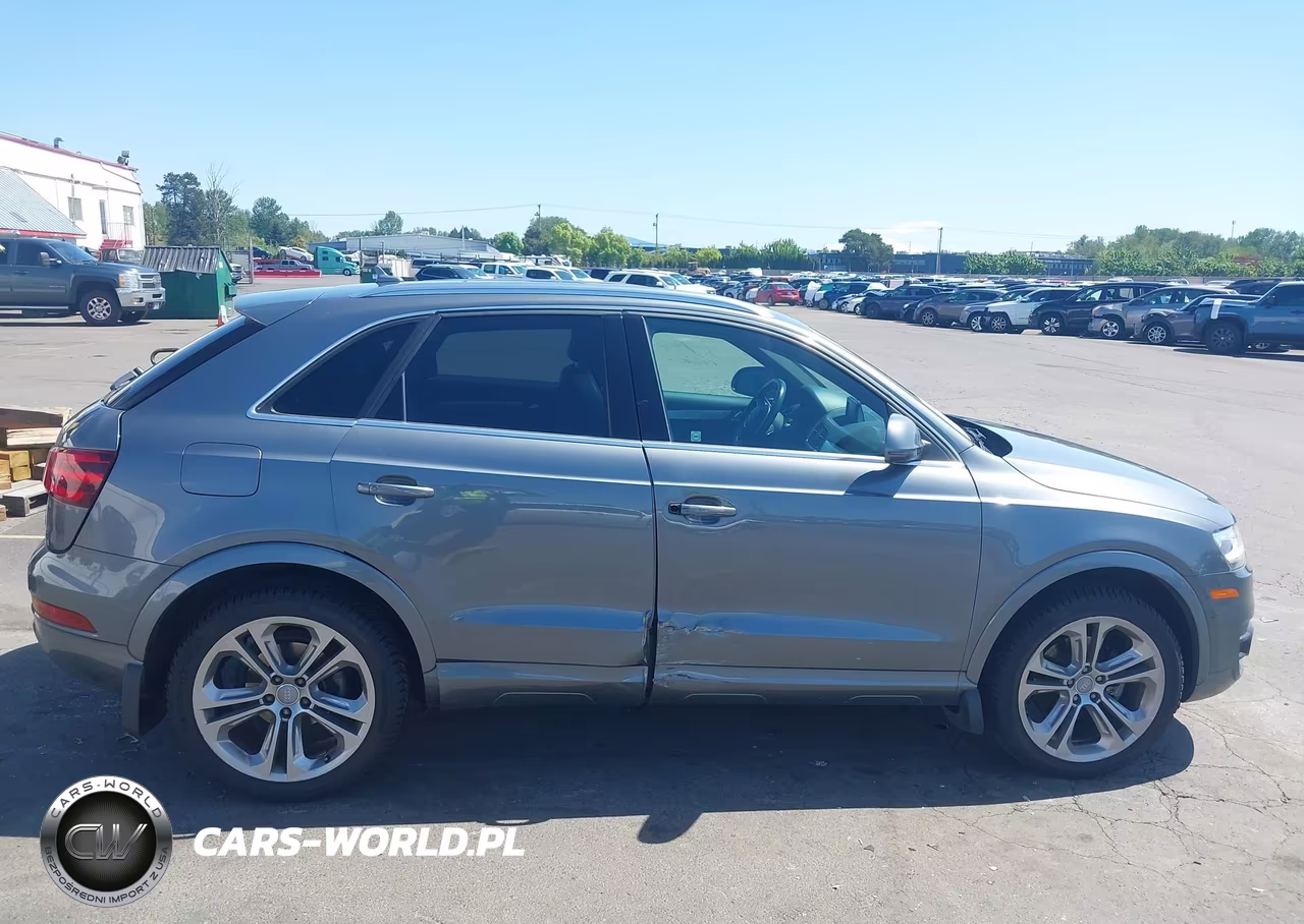 2015 Audi Q3 2.0T Premium Plus VIN:WA1GFCFSXFR011982 - 13