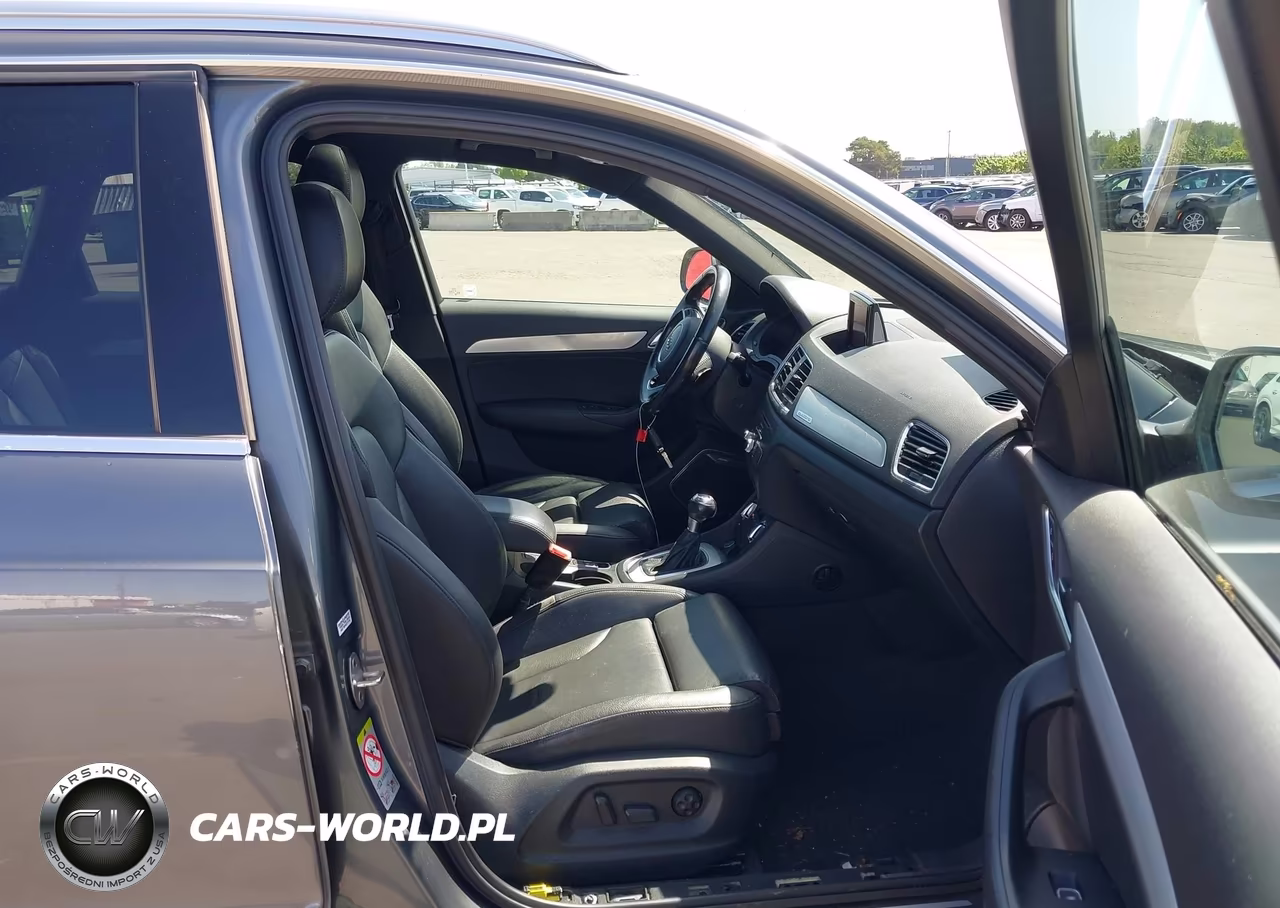 2015 Audi Q3 2.0T Premium Plus VIN:WA1GFCFSXFR011982 - 5