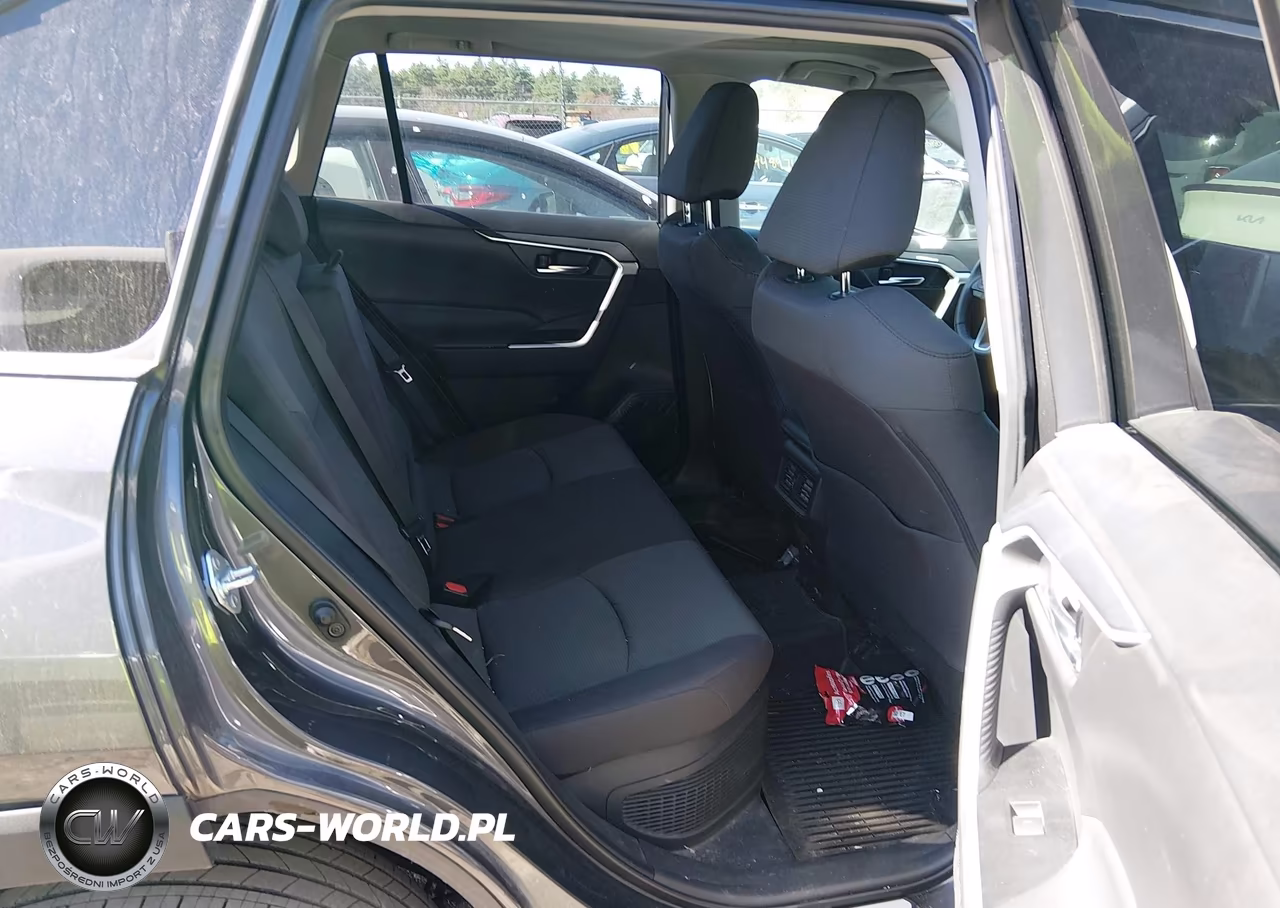 2024 Toyota Rav4 Hybrid Xle VIN:2T3RWRFV7RW208558 - 8