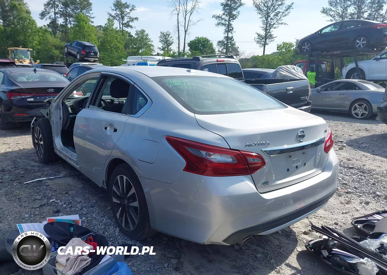2018 Nissan Altima 2.5 Sv VIN:1N4AL3AP1JC216874 - 3