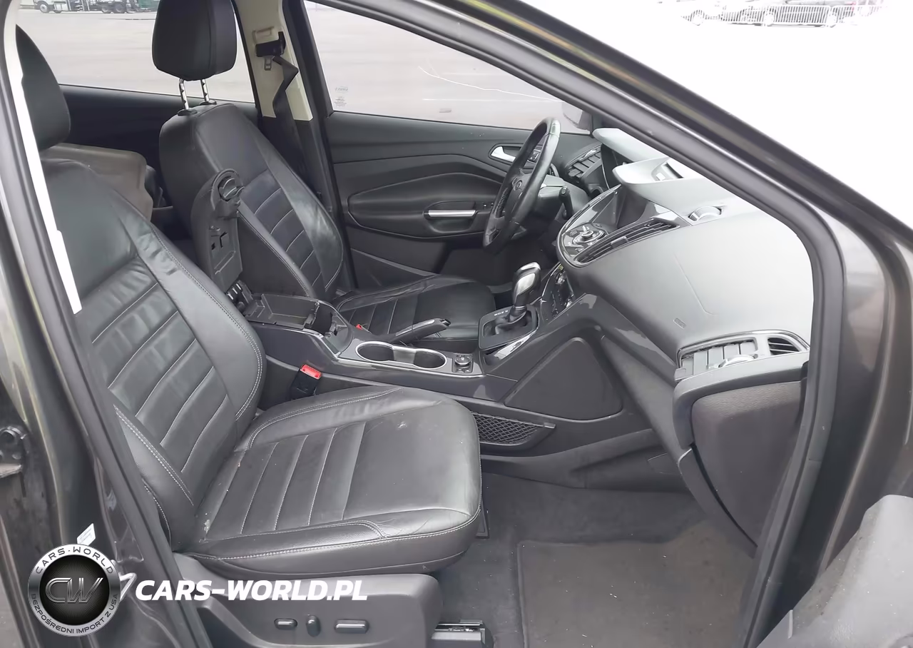 2015 Ford Escape Titanium VIN:1FMCU0J99FUC59744 - 5
