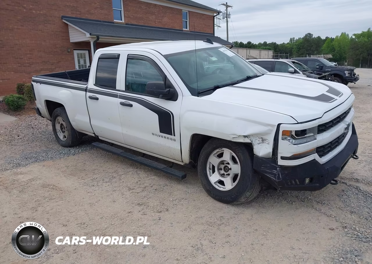 2018 Chevrolet Silverado 1500 Custom