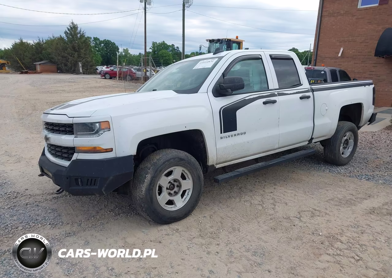 2018 Chevrolet Silverado 1500 Custom VIN:1GCVKPEH2JZ127806 - 2