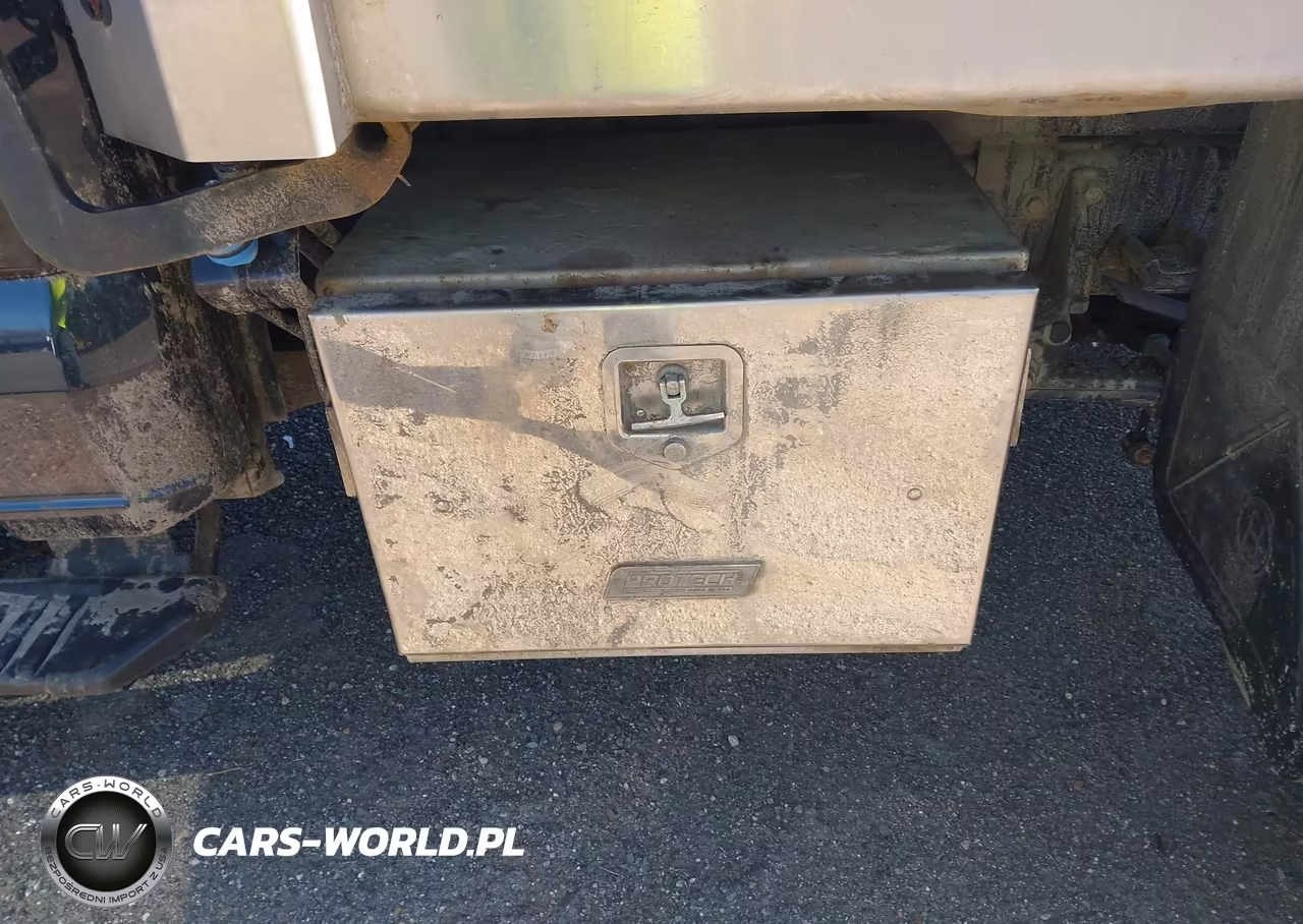 2025 Ford F-550 Chassis Xl VIN:1FDUF5HT0SDA17478 - 13