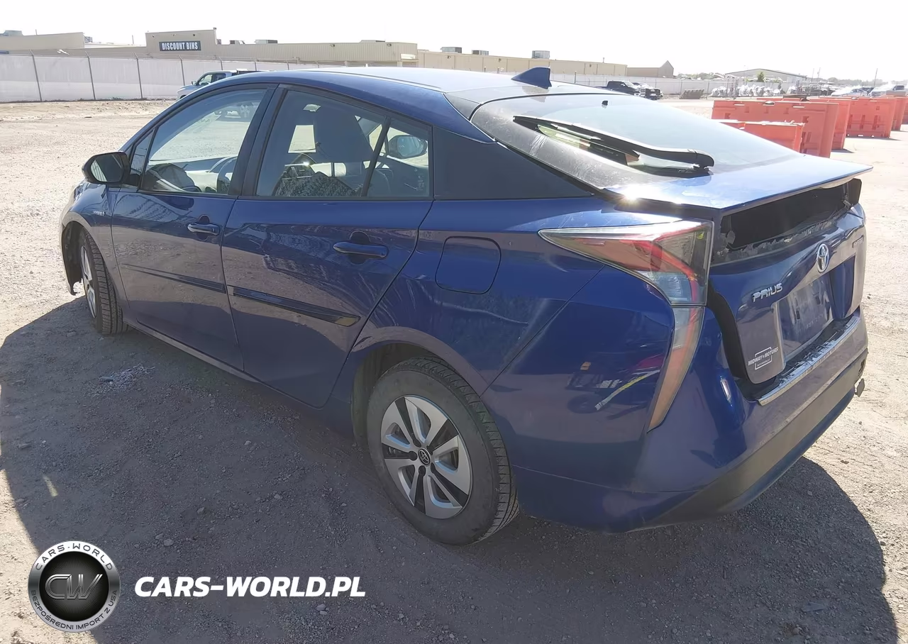 2017 Toyota Prius Four VIN:JTDKARFU3H3529828 - 3