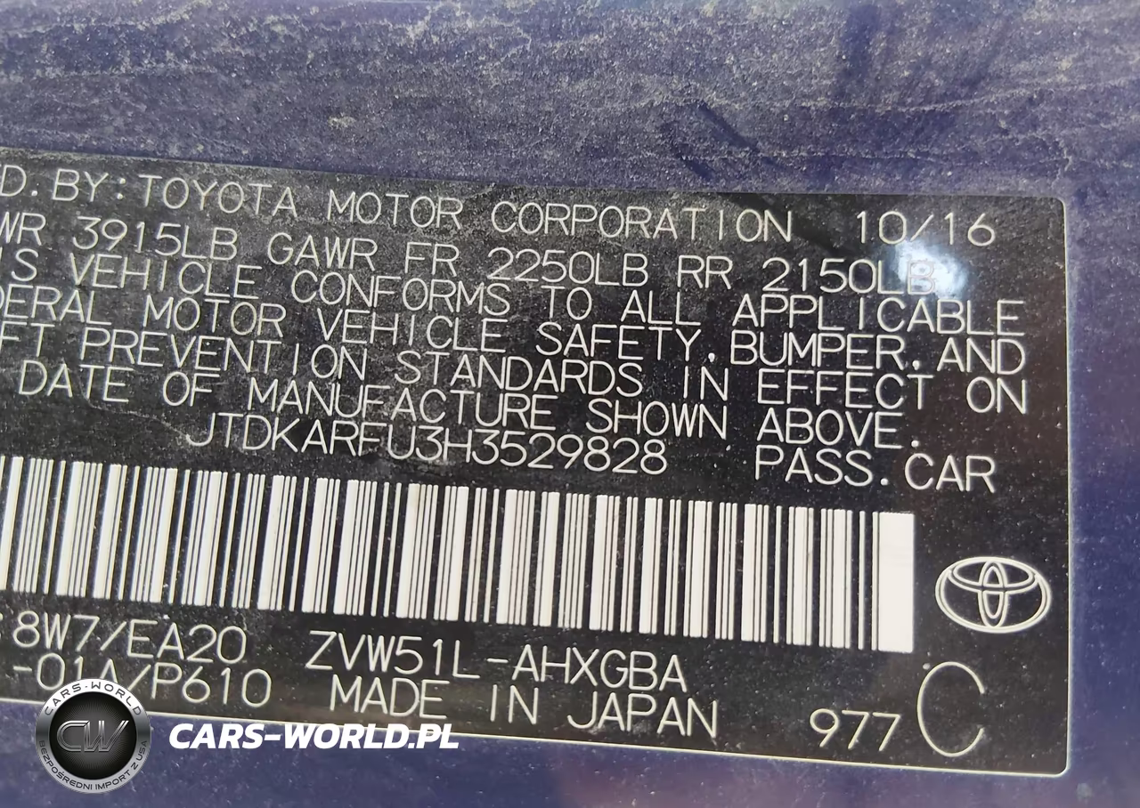 2017 Toyota Prius Four VIN:JTDKARFU3H3529828 - 9