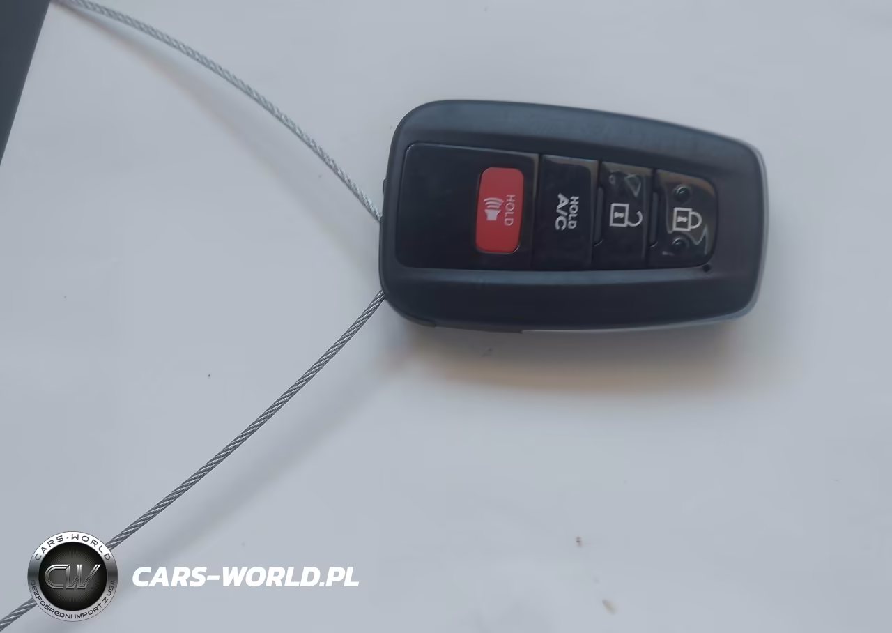 2022 Toyota Prius Le VIN:JTDKAMFU7N3178047 - 11