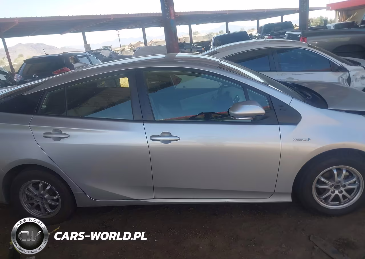 2022 Toyota Prius Le VIN:JTDKAMFU7N3178047 - 14
