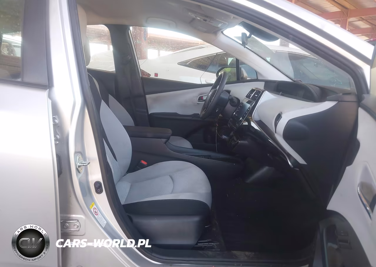2022 Toyota Prius Le VIN:JTDKAMFU7N3178047 - 5
