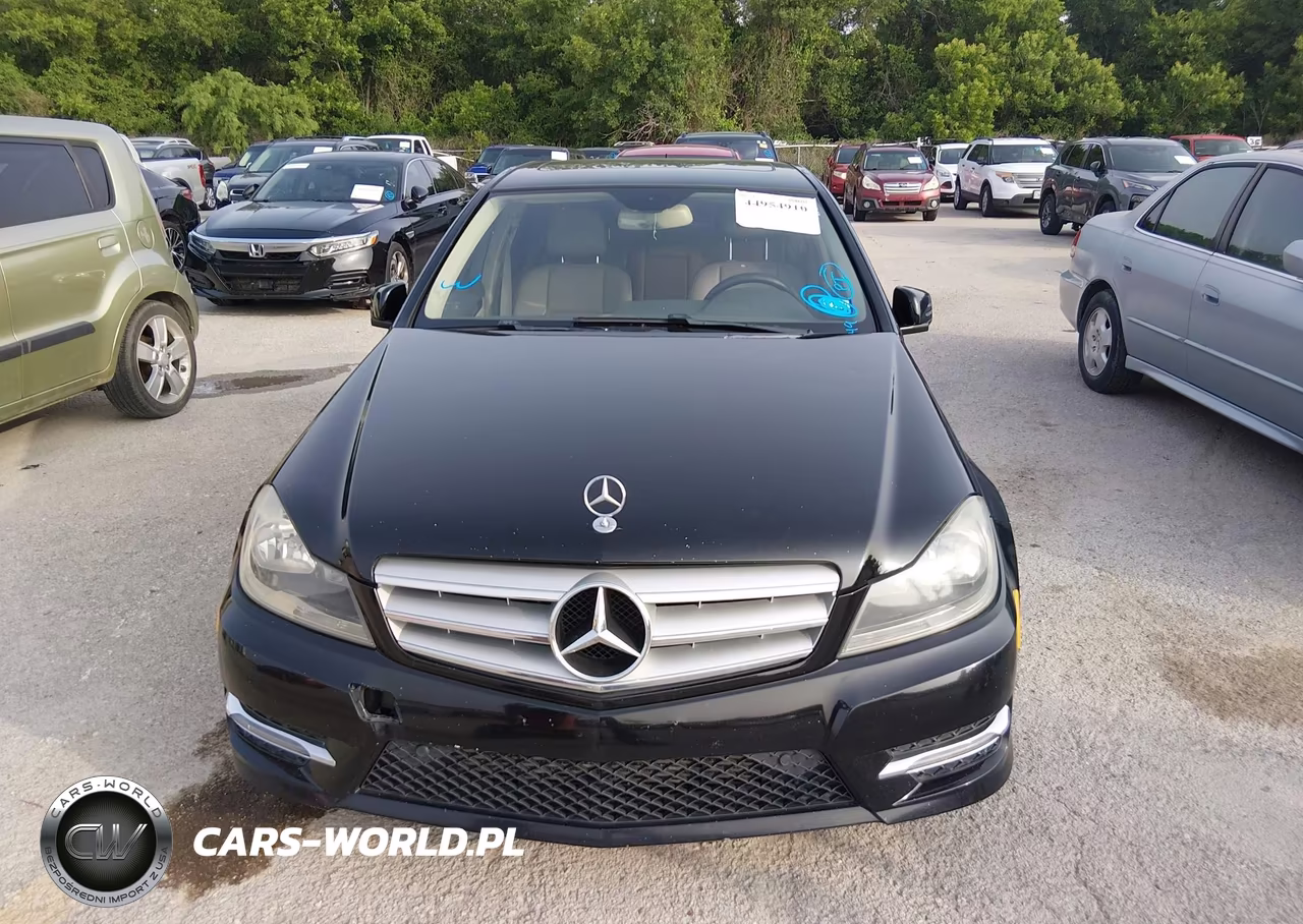 2013 Mercedes-Benz C 250 Sport VIN:WDDGF4HB4DR285044 - 6