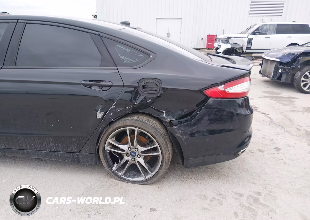 2015 Ford Fusion Titanium VIN:3FA6P0D96FR263915 - 6