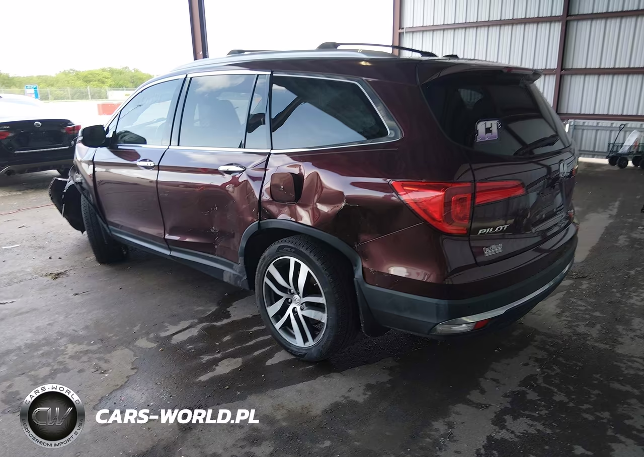 2016 Honda Pilot Touring VIN:5FNYF5H9XGB043936 - 3