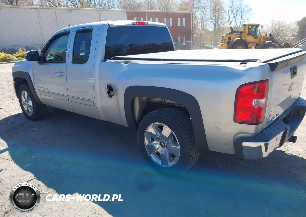 2010 Chevrolet Silverado 1500 Ltz VIN:1GCSKTE34AZ125703 - 3