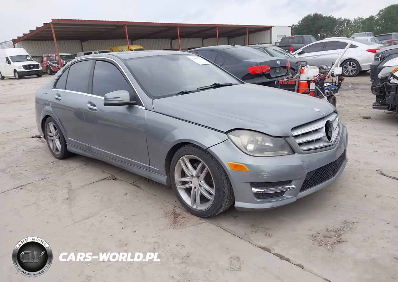 2014 Mercedes-Benz C 250 Sport