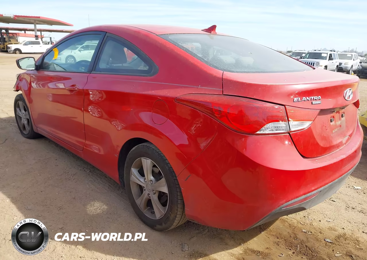 2013 Hyundai Elantra Gs VIN:KMHDH6AEXDU020564 - 3