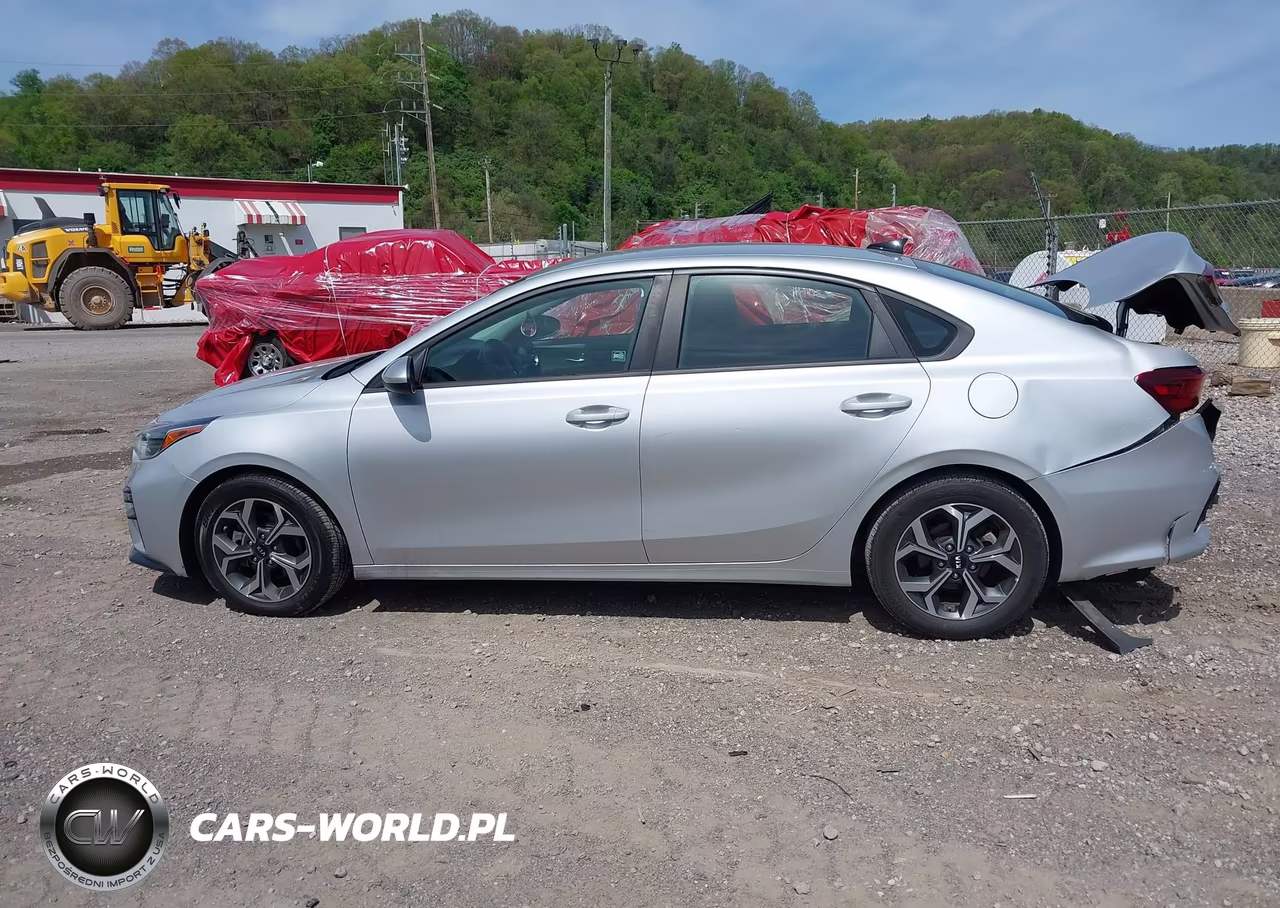 2019 Kia Forte Lxs VIN:3KPF24AD1KE106190 - 14