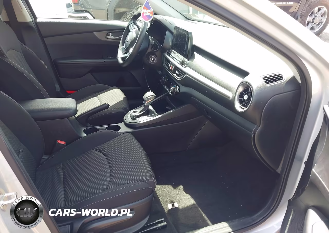 2019 Kia Forte Lxs VIN:3KPF24AD1KE106190 - 5