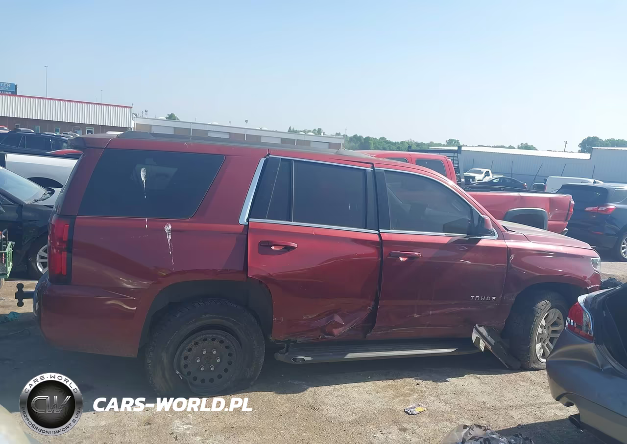 2018 Chevrolet Tahoe Ls VIN:1GNSCAKC1JR146327 - 12