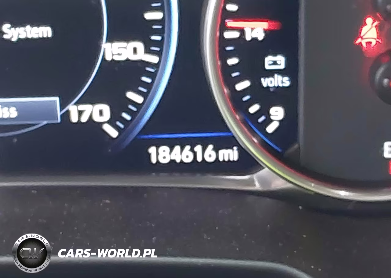 2019 Chevrolet Blazer Rs VIN:3GNKBJRS7KS702753 - 16