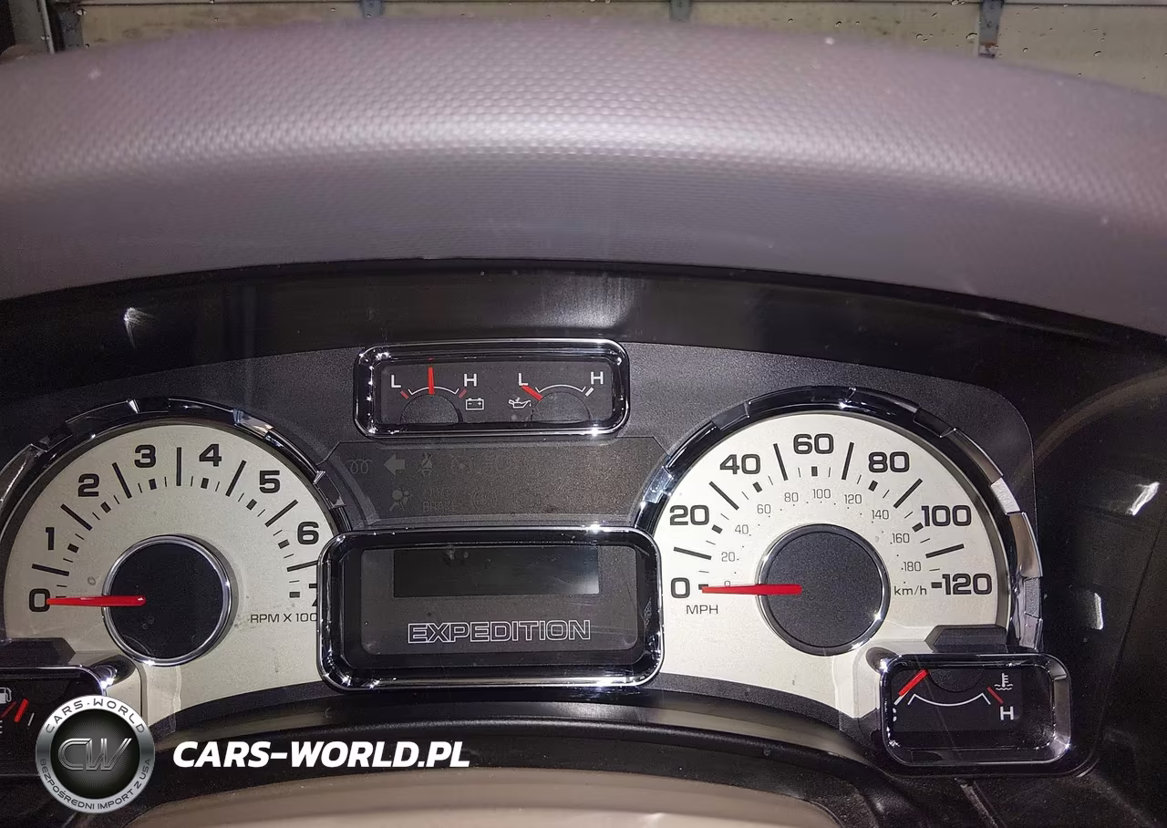 2011 Ford Expedition Xlt VIN:1FMJU1J50BEF32567 - 7