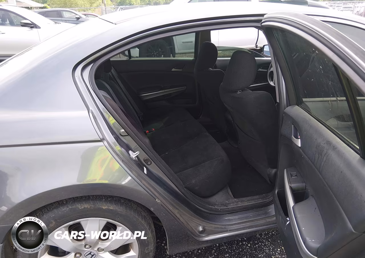 2009 Honda Accord 2.4 Ex VIN:1HGCP26739A174632 - 8