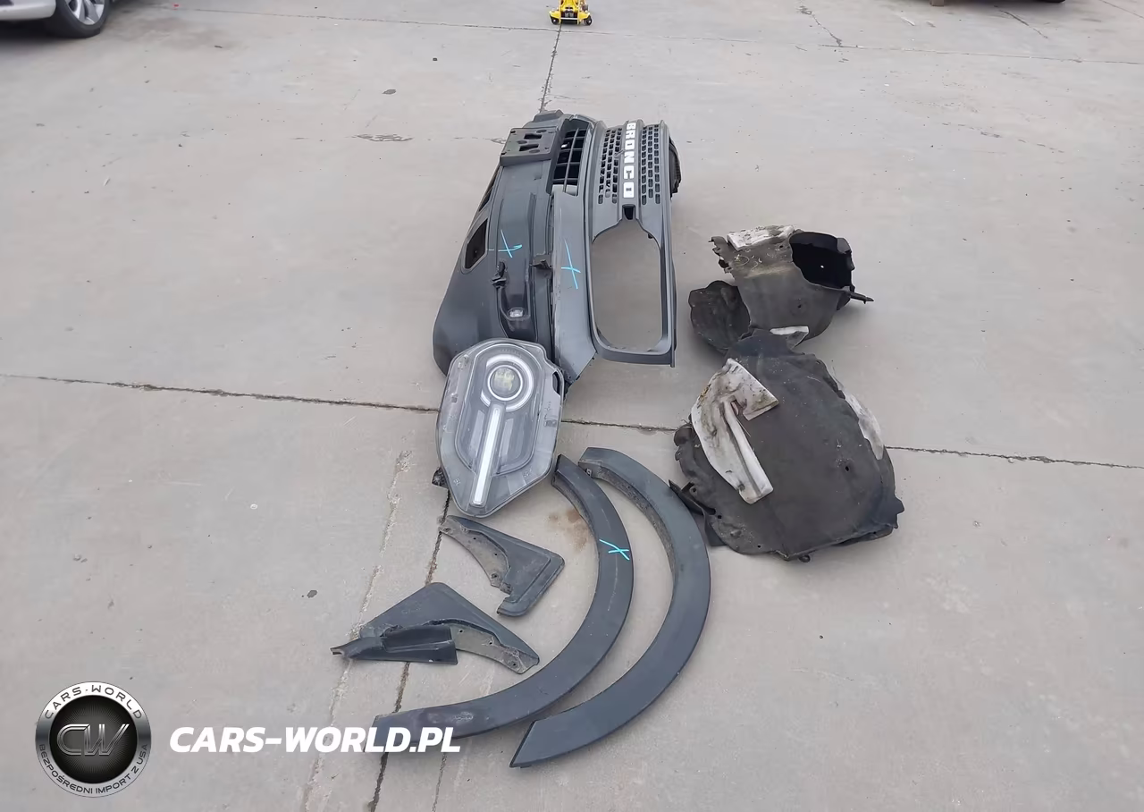 2021 Ford Bronco Sport Badlands VIN:3FMCR9D95MRA24845 - 21