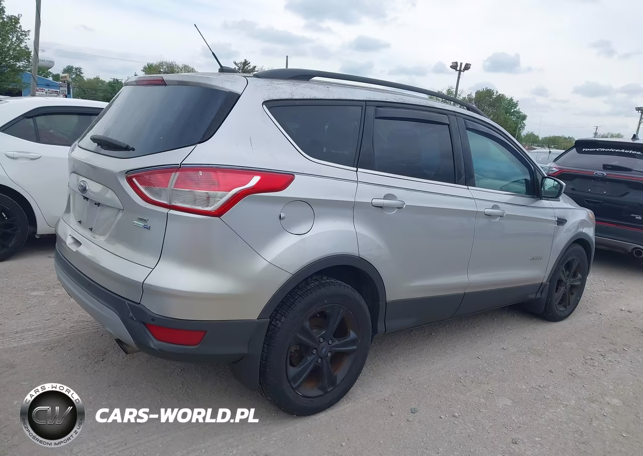 2016 Ford Escape Se VIN:1FMCU9GX4GUB32458 - 4
