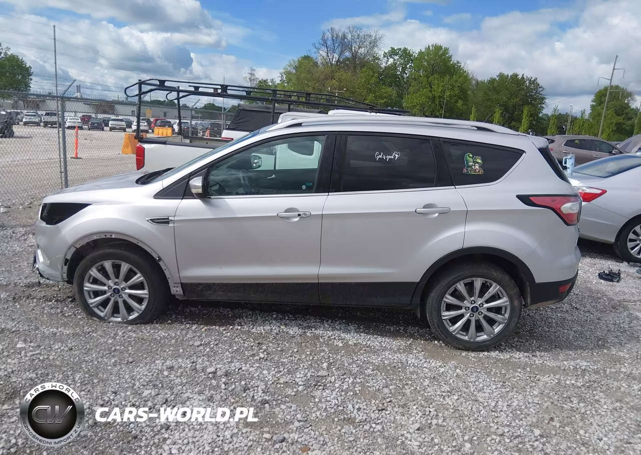 2017 Ford Escape Titanium VIN:1FMCU9JD9HUE34229 - 14