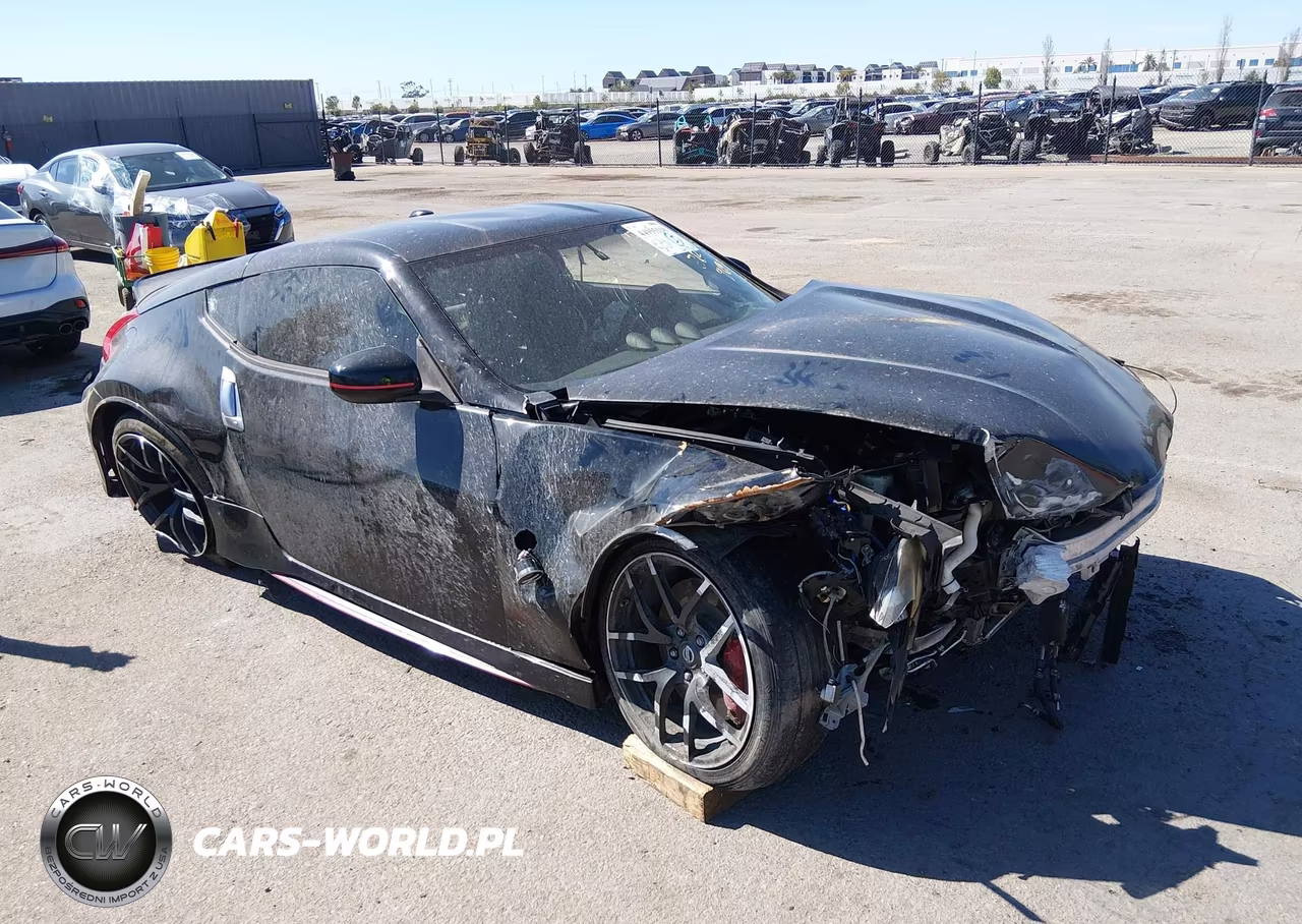 2016 Nissan 370Z Nismo Tech – zdjęcie 1 z 11