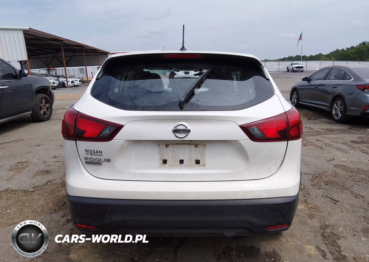 2018 Nissan Rogue Sport S VIN:JN1BJ1CP0JW150583 - 17