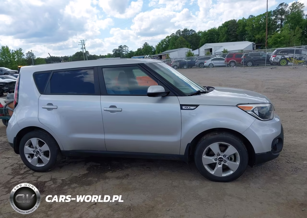 2019 Kia Soul VIN:KNDJN2A2XK7676709 - 13