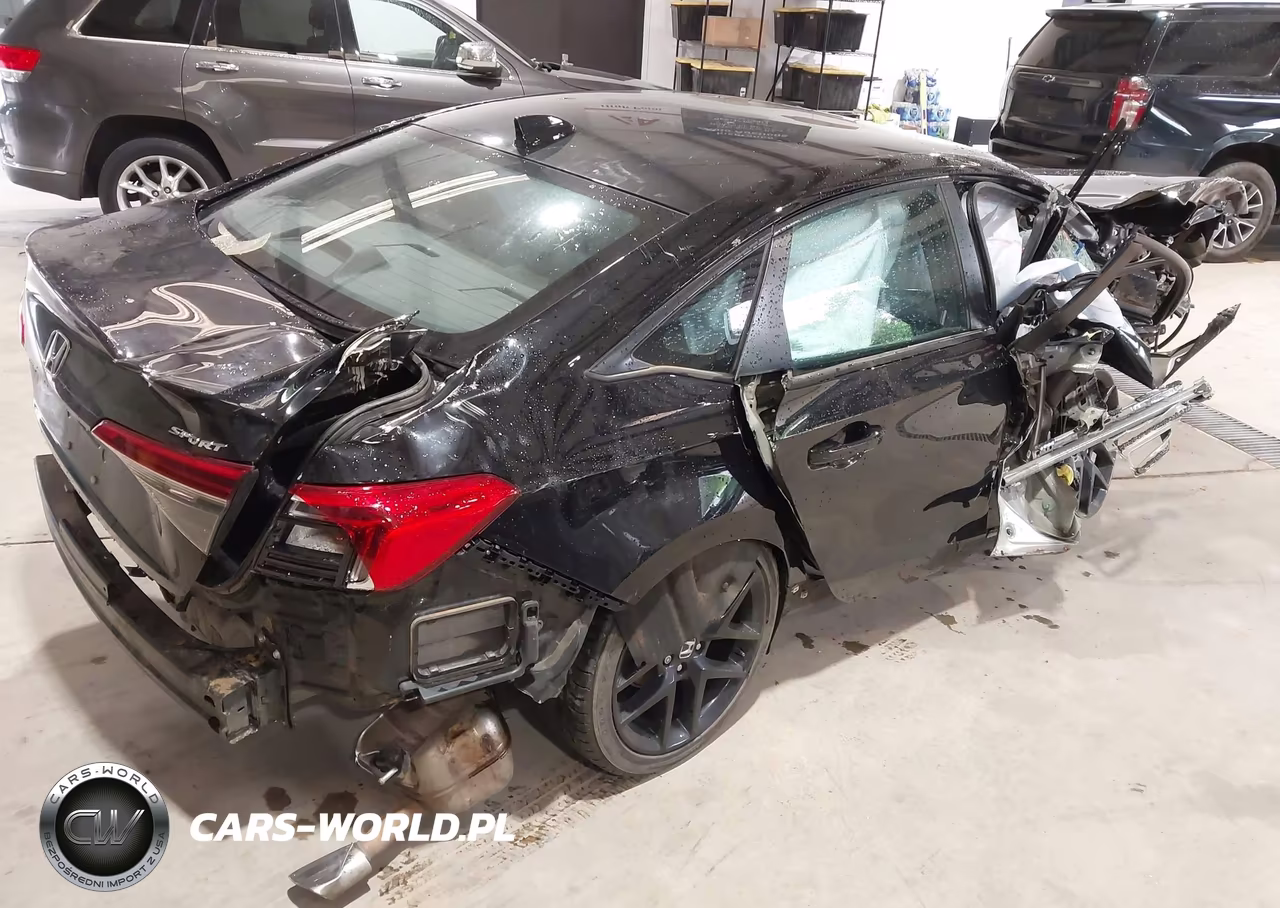 2024 Honda Civic Sport VIN:2HGFE2F5XRH555221 - 4